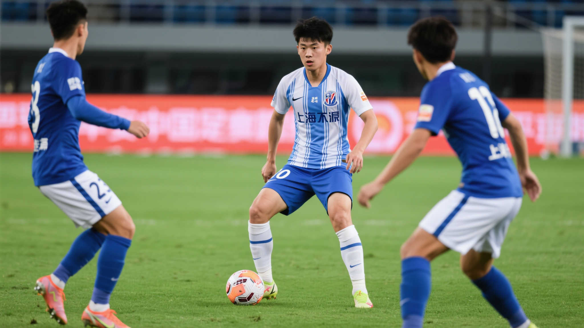 申花支柱朱辰杰：自幼展现超越同龄人的成熟风范